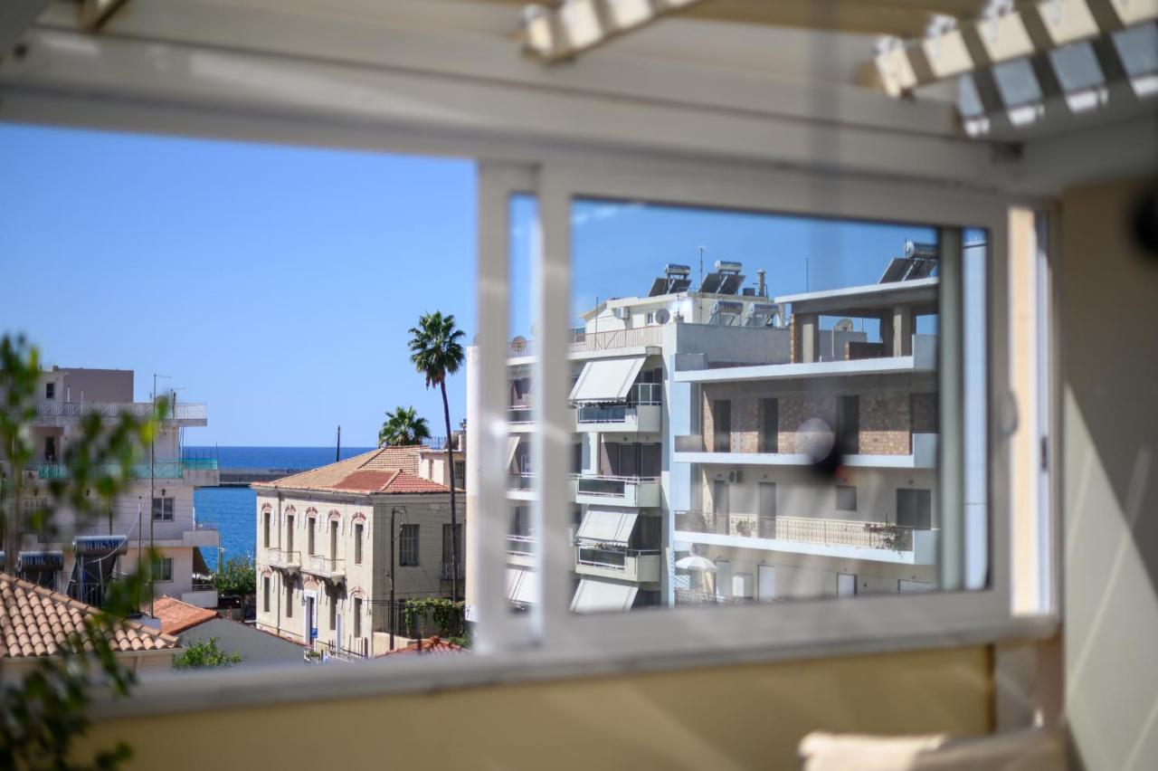 Myrto Luxurious Top Floor Studio Kalamata Dış mekan fotoğraf